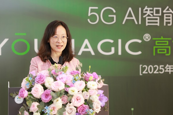 星空电子网站官网公立病院首台！重庆一病院启用首款国产射频皮肤医治仪(图2)